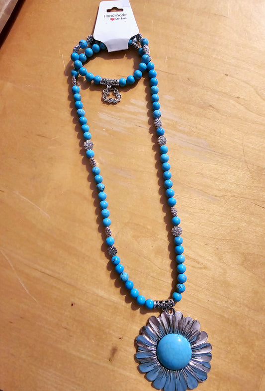 Blue Turquoise necklace/bracelet set