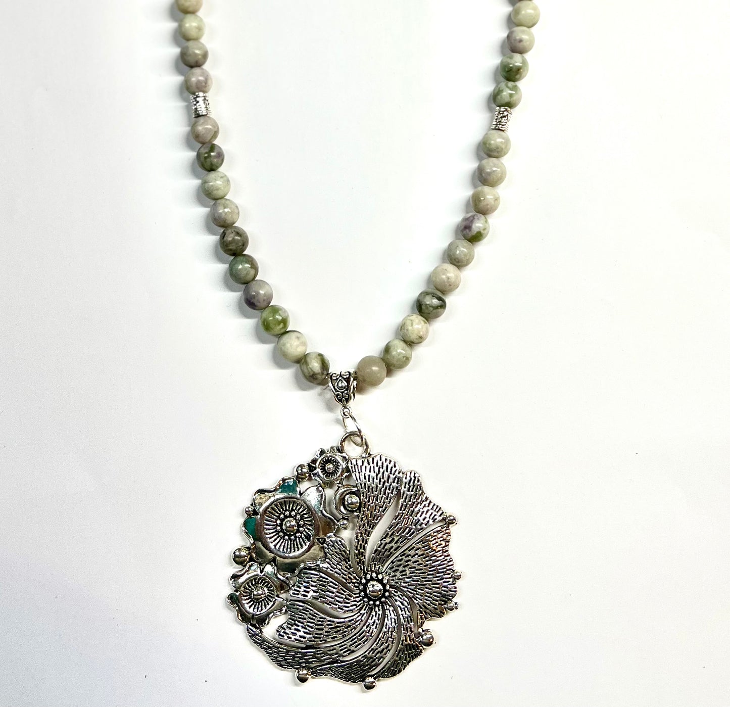 Tree agate necklace